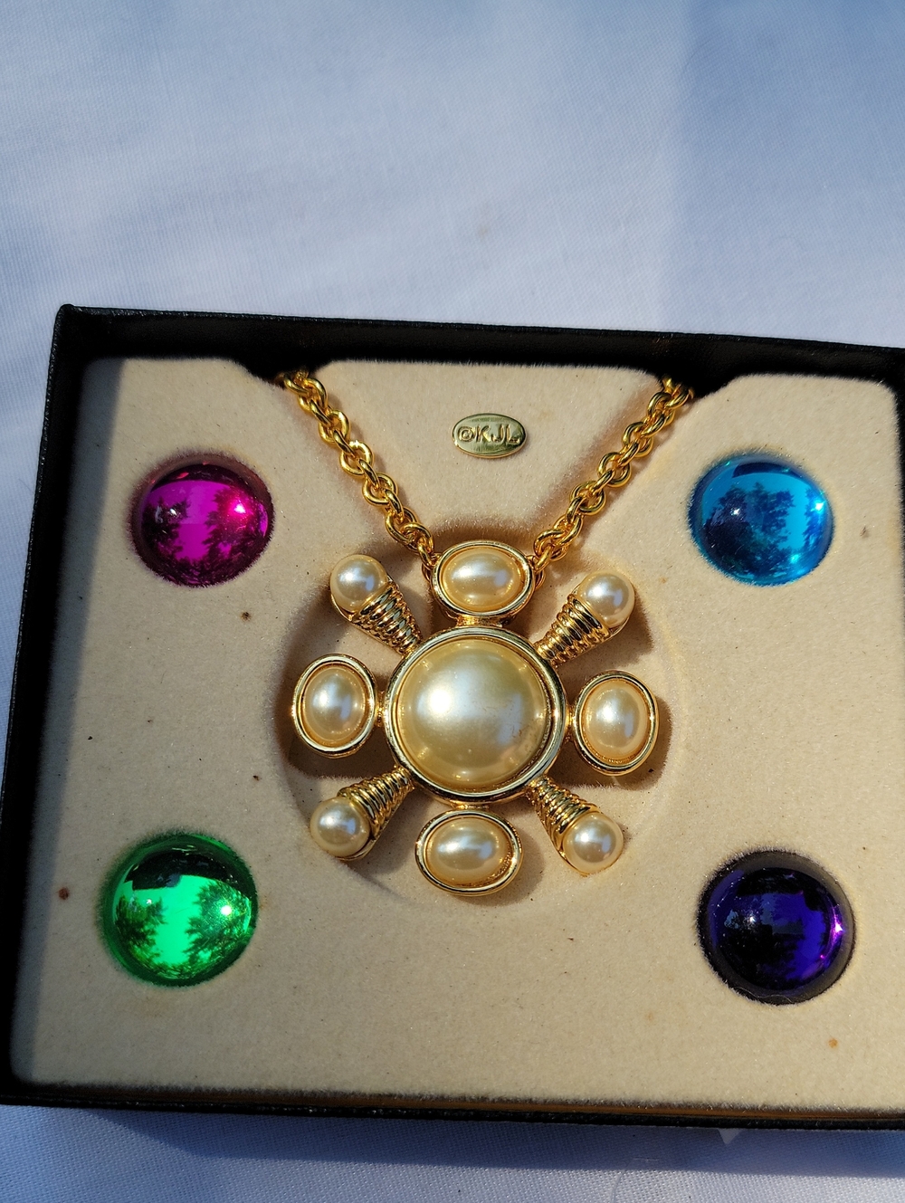 Vintage Kenneth Jay Lane Gold-Tone Pearl Sunburst Pendant Necklace Interchange